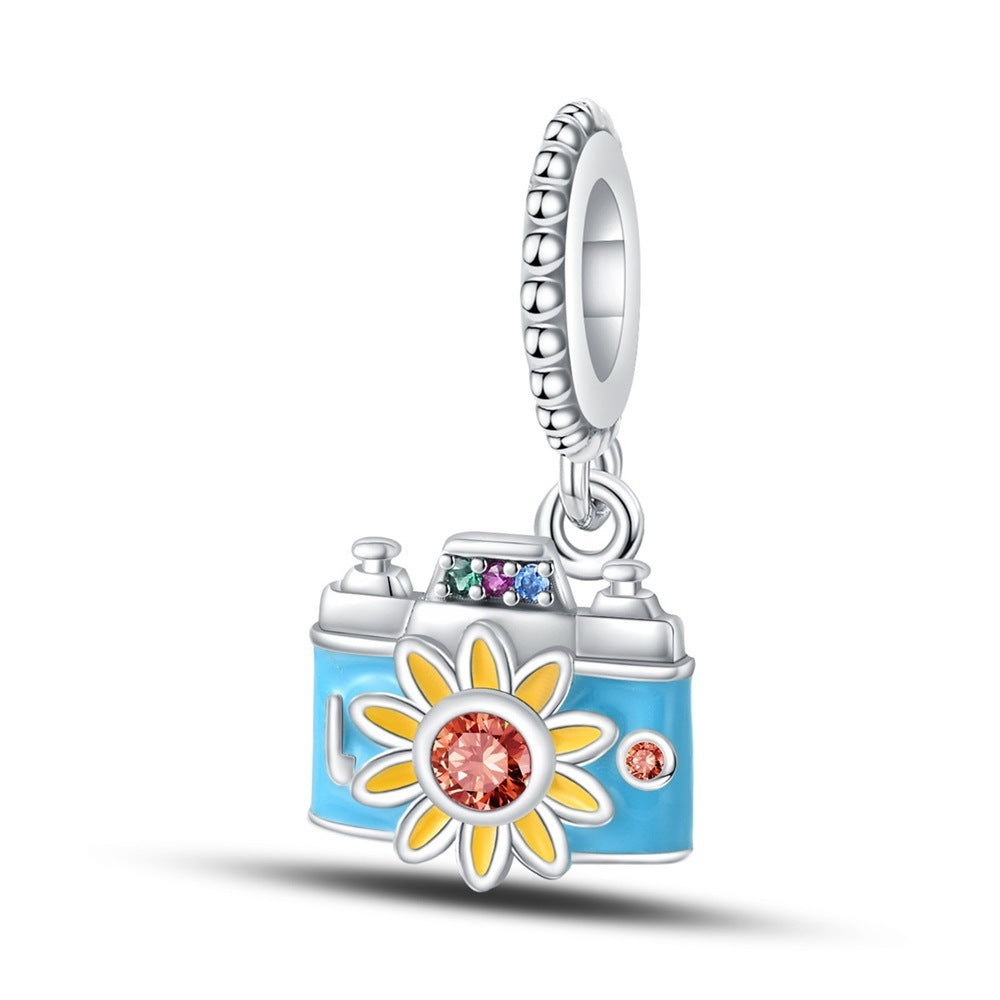 Charm Camara con flor, Pata S925