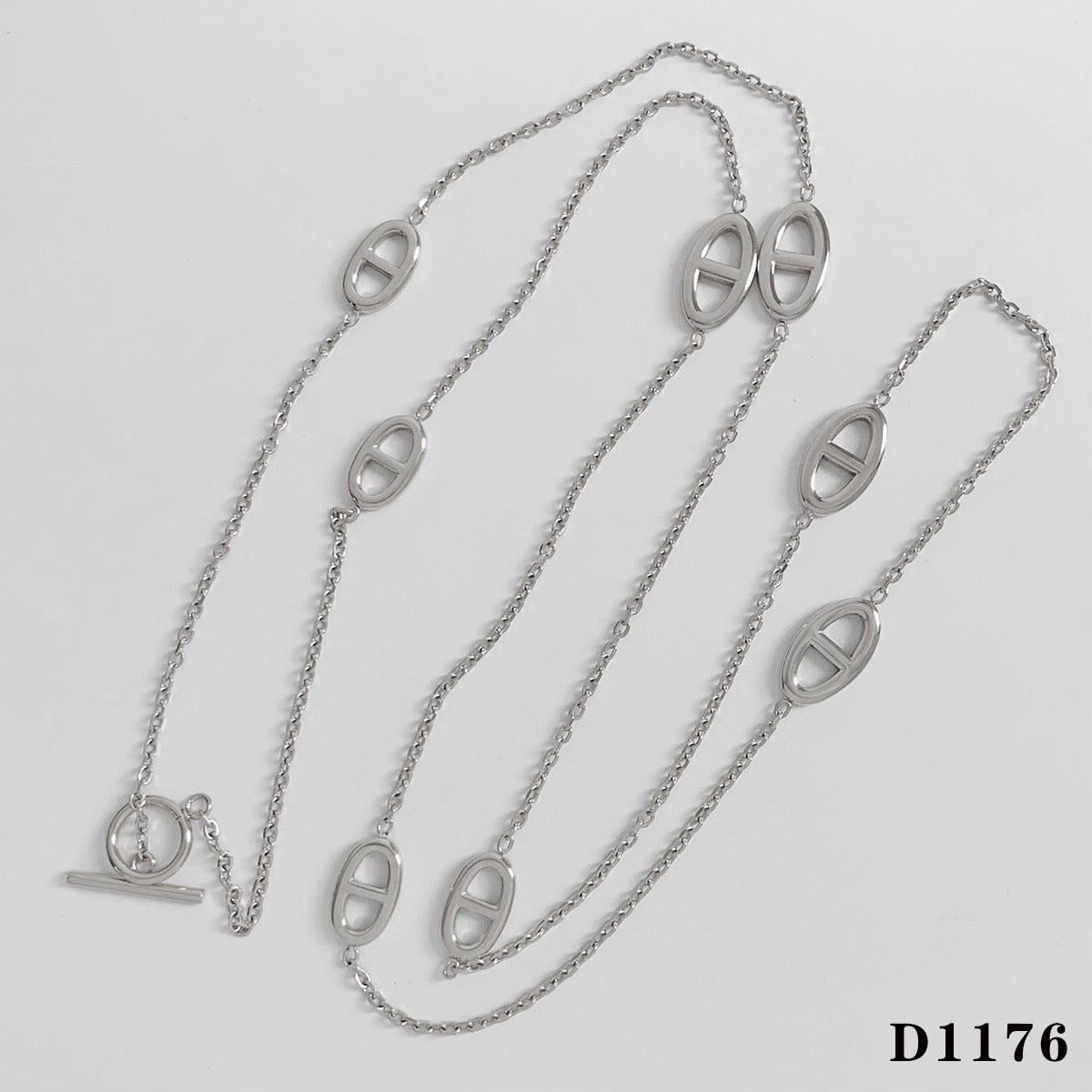 Cadena larga plata Dior
