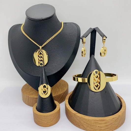 Set de Joyería Círculo con Cadena en Acero Inoxidable Dorado – Collar, Pantallas, Sortija y Pulsera