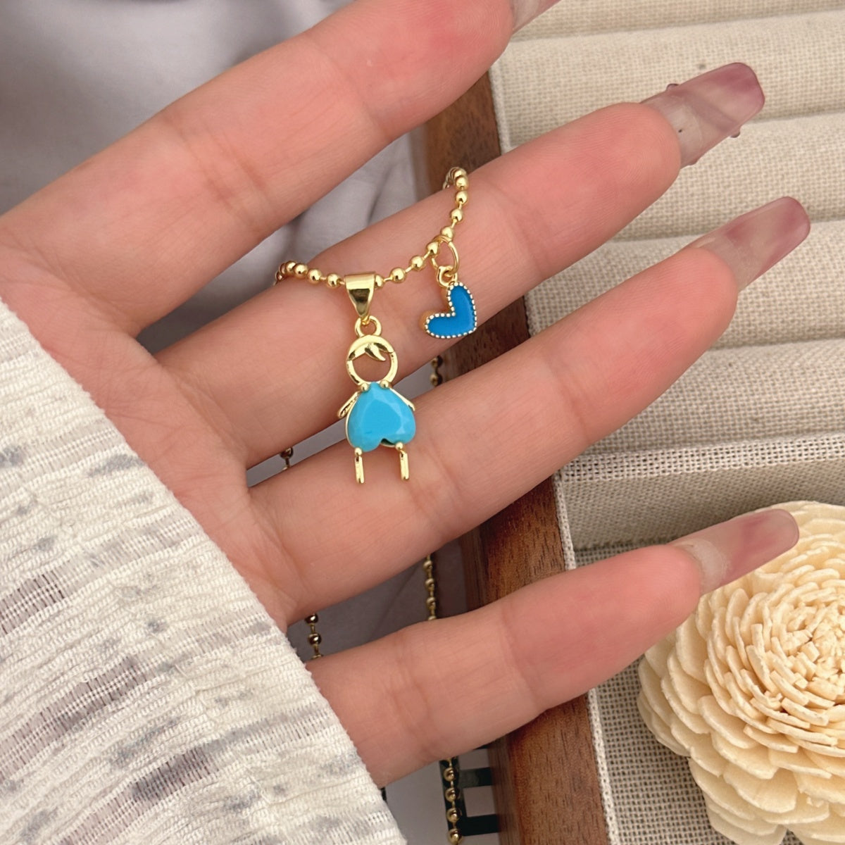Cadena de Niño o Niña Dorada