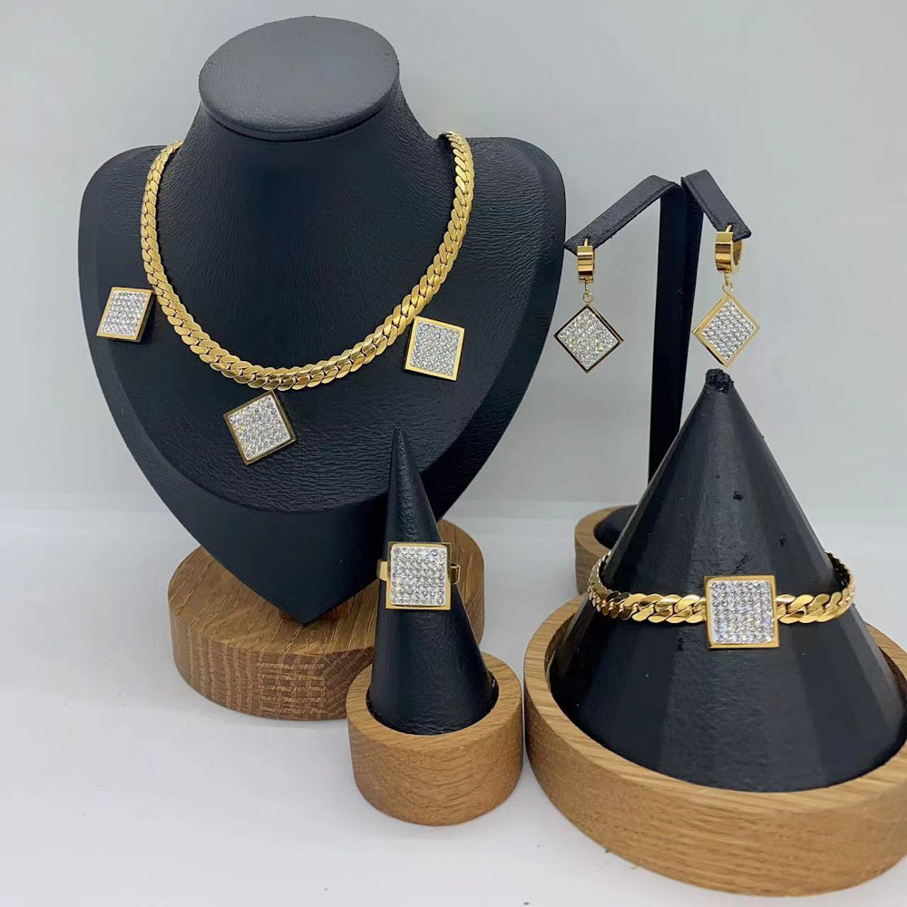 Full set Diamante con Rhinestones