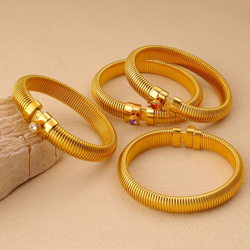 Pulseras titanio con cierre con piedras