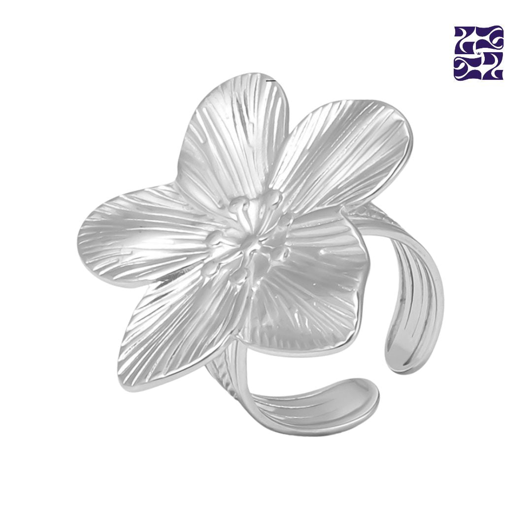 Set Floral de Acero Inoxidable Plata – Collar, Pulsera y Sortija