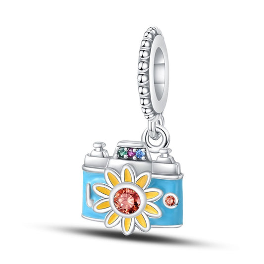 Charm Camara con flor, Pata S925