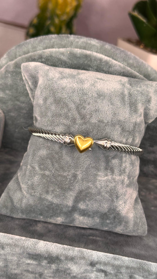 Pulsera de cable marino con corazón