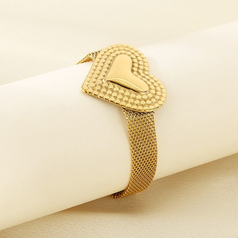 Set Corazón Dorado en Malla – Collar o Pulsera (Se venden por separado)
