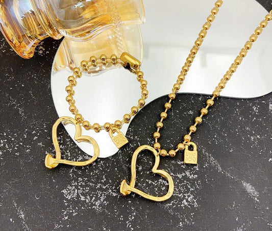 Set Corazón clavo 1 de 50