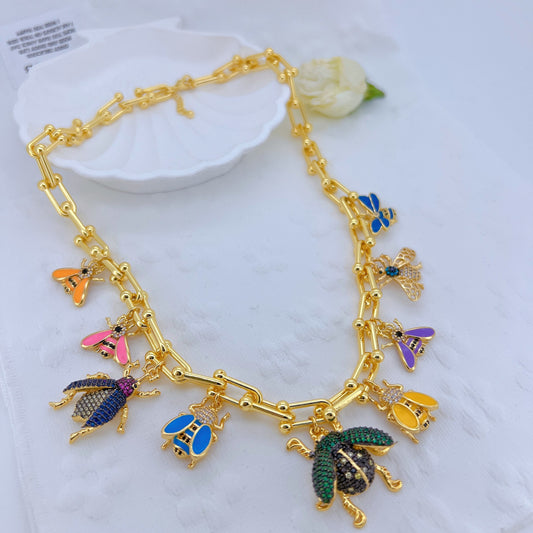 Collar Dorado Cucubano (large lighting Bug)