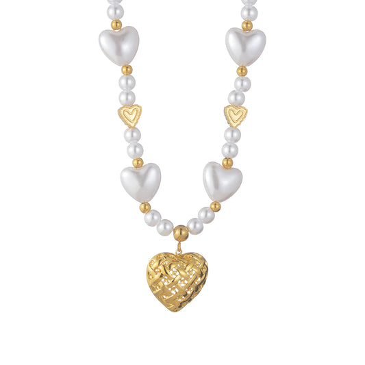 Collar perlado dije de Corazón