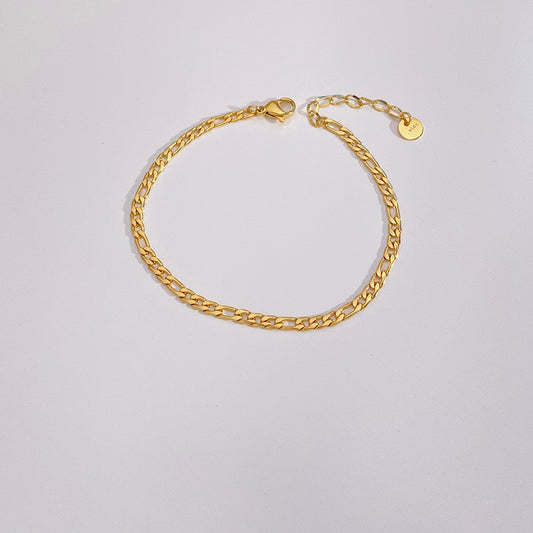 Pulsera dorada eslabón tradicionla